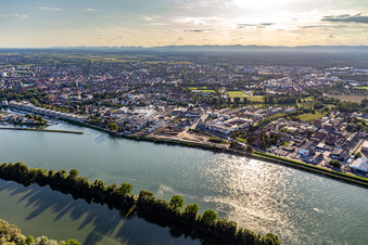 Aerial photograpy of Residential and commercial building in the development area on the riverside Rhine: Alte Ziegelei / Franz-Kirmeier-Strasse in Speyer in the state Rhineland-Palatinate, Germany