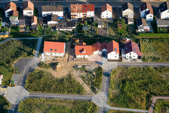 Aerial view of New development area Am Höhenweg in Kandel in the state Rhineland-Palatinate, Germany