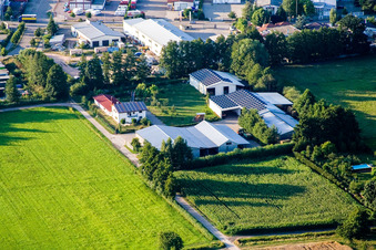 Aerial photograpy of In the Rötzwiesen, farm of the Kerth family in the district Minderslachen in Kandel in the state Rhineland-Palatinate, Germany