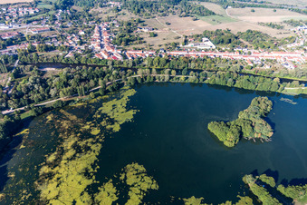 Breuil Lake in Flavigny-sur-Moselle in the state Meurthe et Moselle, France