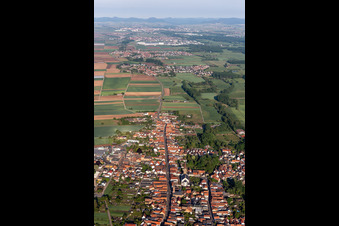 Aerial view of Town View of the streets and houses of the residential areas in Bellheim in the state Rhineland-Palatinate