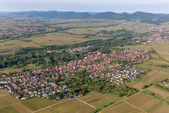 Aerial photograpy of District Godramstein in Landau in der Pfalz in the state Rhineland-Palatinate, Germany