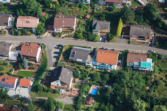 Aerial view of At Wingertsberg from the south in the district Gräfenhausen in Annweiler am Trifels in the state Rhineland-Palatinate, Germany