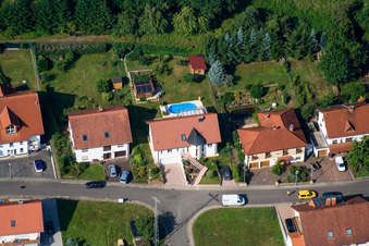 Ritter-Stephan-von-Mörlheim-Straße in Eußerthal in the state Rhineland-Palatinate, Germany from above