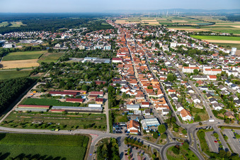 Rheinstrasse from the east in Kandel in the state Rhineland-Palatinate, Germany