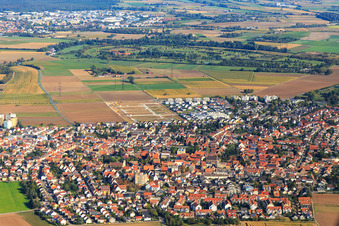 New development area "Mitten im Feld" and Odenwaldstr in Heddesheim in the state Baden-Wuerttemberg, Germany