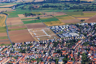 Aerial photograpy of New development area "Mitten im Feld" and Odenwaldstr in Heddesheim in the state Baden-Wuerttemberg, Germany