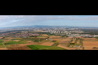And Feudenheim from East in the district Wallstadt in Mannheim in the state Baden-Wuerttemberg, Germany
