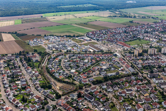 Quartier 2020 development area Biegen-Durlacher Weg in the district Hochstetten in Linkenheim-Hochstetten in the state Baden-Wuerttemberg, Germany out of the air