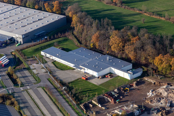 Building and production halls on the premises " ThermoFisher " in the district Minderslachen in Kandel in the state Rhineland-Palatinate, Germany