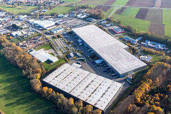 Aerial view of Horst industrial park with Magna Exteriors, Zufall Logistics, STS Group and Thermo Fisher in the district Minderslachen in Kandel in the state Rhineland-Palatinate, Germany