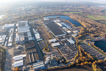Building and production halls on the premises of Daimler Automobilwerk Woerth in Woerth am Rhein in the state Rhineland-Palatinate, Germany