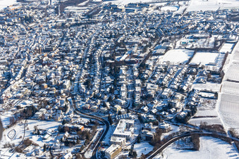 Winter aerial photograph in the snow of Bad Bergzabern S in Bad Bergzabern in the state Rhineland-Palatinate, Germany