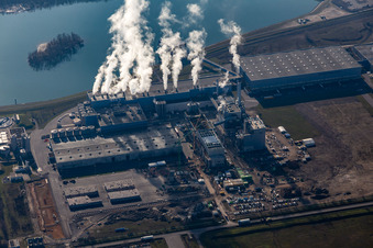 Company grounds and facilities of Papierfabrik Palm GmbH & Co. KG | factory Woerth on Rhein in Woerth am Rhein in the state Rhineland-Palatinate, Germany