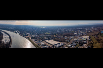 Panoramic perspective of town on the banks of the river of the Rhine river in Speyer in the state Rhineland-Palatinate, Germany