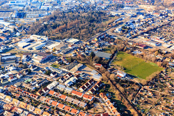 Cemetery and commercial area Am Rabensteinerweg in Speyer in the state Rhineland-Palatinate, Germany
