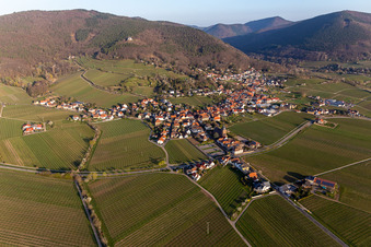 Burrweiler in the state Rhineland-Palatinate, Germany