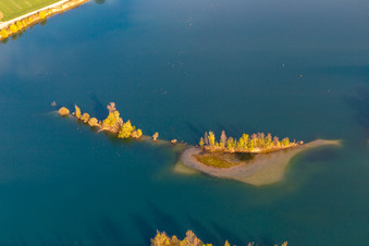 Gravel pond of the Wolf gravel works with floating photovoltaic system in Leimersheim in the state Rhineland-Palatinate, Germany