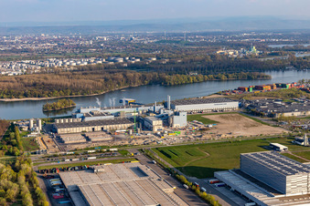 Drone image of Construction of the new gas- hydrogen-power plant at paer mill Papierfabrik Palm GmbH & Co. KG in the district Industriegebiet Woerth-Oberwald in Woerth am Rhein in the state Rhineland-Palatinate