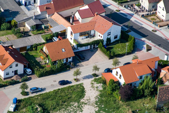 Oblique view of Rennbahnstraße x Albert-Einstein-Straße in Haßloch in the state Rhineland-Palatinate, Germany