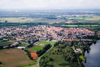 From the northeast in Philippsburg in the state Baden-Wuerttemberg, Germany