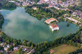 Building and castle park systems of water castle in Gluecksburg (Ostsee) in the state Schleswig-Holstein