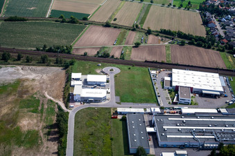Aerial photograpy of Siemensstrasse industrial area with Hartmann & König Stromzuführungs AG and HeKa Fenster and in the district Neudorf in Graben-Neudorf in the state Baden-Wuerttemberg, Germany