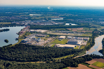 Oberwald industrial area in Wörth am Rhein in the state Rhineland-Palatinate, Germany seen from above
