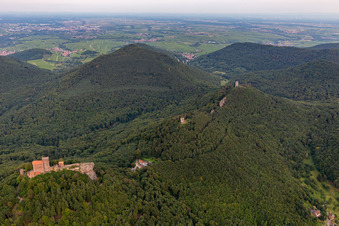 Aerial photograpy of The 3 castles Trifels, Anebos and Münz in the district Bindersbach in Annweiler am Trifels in the state Rhineland-Palatinate, Germany