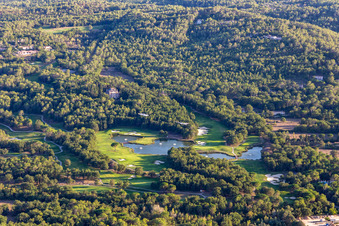 Aerial photograpy of Albatros Golf Performance Center, course 18 trous Le Château et Le Riou in Tourrettes in the state Var, France