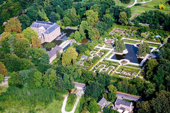 Aerial photograpy of Building and castle park systems of water castle Kasteeltuinen Arcen in Arcen in Limburg, Netherlands