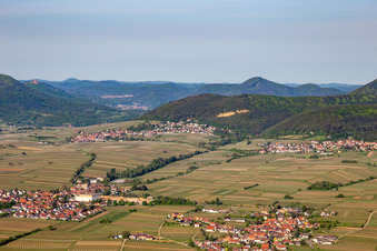 Bird's eye view of Böchingen in the state Rhineland-Palatinate, Germany