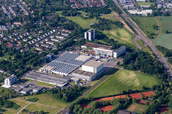 Oblique view of L'OREAL Production Germany GmbH & Co. KG in the district Nordweststadt in Karlsruhe in the state Baden-Wuerttemberg, Germany