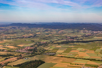 Southern Palatinate Panorama Erlenbachtal in Winden in the state Rhineland-Palatinate, Germany