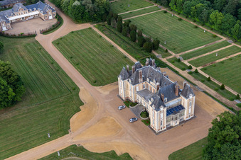 The Domaine de La Pierre in Coudrecieux in the state Sarthe, France seen from above