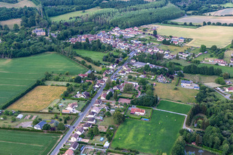 Semur-en-Vallon in the state Sarthe, France out of the air