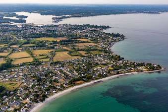 Lodonnec Beach in Loctudy in the state Finistere, France