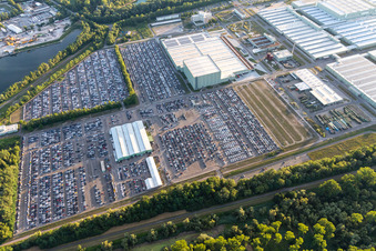 Mercedes-Benz Global Logistics Center on the island of Grün in Germersheim in the state Rhineland-Palatinate, Germany