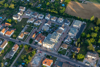Aerial view of Neustadter Straße in Lingenfeld in the state Rhineland-Palatinate, Germany