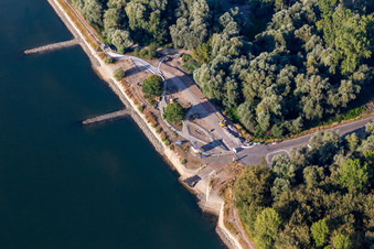 Dry groynes and no ferry service on the Rhine due to low water in Leimersheim in the state Rhineland-Palatinate, Germany