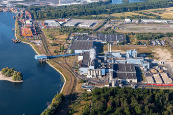 Aerial view of Papierfabrik Palm GmbH & Co. KG | Plant Wörth am Rhein in Wörth am Rhein in the state Rhineland-Palatinate, Germany