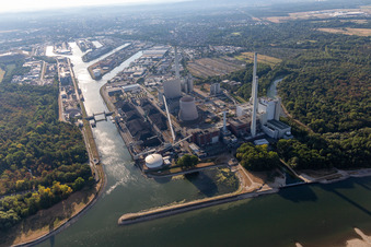 Aerial view of EnBW's Rhine port steam power plant throttled due to low Rhine water levels in the district Daxlanden in Karlsruhe in the state Baden-Wuerttemberg, Germany