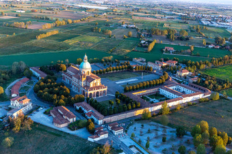 Santa Maria del Fonte Sanctuary from above