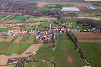 From the south in Hergersweiler in the state Rhineland-Palatinate, Germany