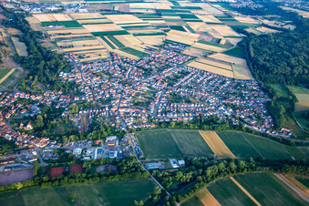 From the east in Hördt in the state Rhineland-Palatinate, Germany