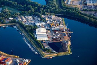 Dyckerhoff Beton GmbH at the harbor in Germersheim in the state Rhineland-Palatinate, Germany