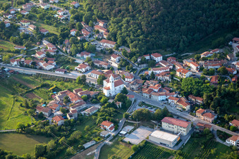Kiche Župnijska cerkev sv. Vida in Ajdovščina in the state Slovenia, Slovenia
