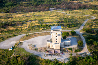 Aerial photograpy of Cerje watchtower on the hill chain / Drevored hvaležnosti in Miren-Kostanjevica in the state Slovenia, Slovenia