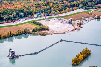 Aerial view of Gravel plant of WOLFF & MÜLLER Quarzsande at the quarry lake in Hagenbach in the state Rhineland-Palatinate, Germany