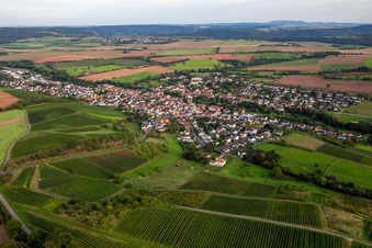 From the north in Weinsheim in the state Rhineland-Palatinate, Germany
